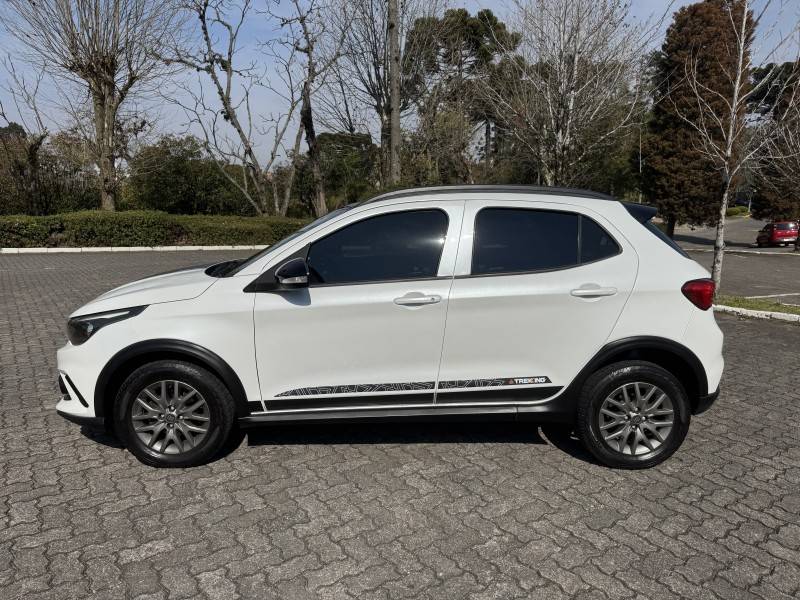 FIAT - ARGO - 2021/2022 - Branca - R$ 69.900,00