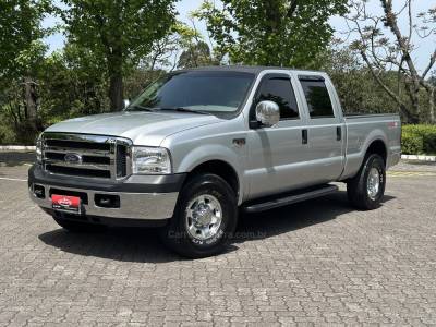 FORD - F-250 - 2005/2005 - Prata - R$ 155.000,00