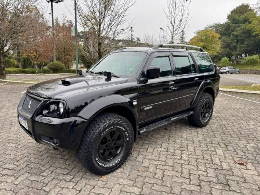 MITSUBISHI - PAJERO SPORT - 2006/2007 - Preta - R$ 62.900,00