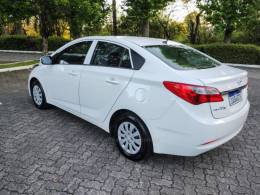 HYUNDAI - HB20S - 2013/2014 - Branca - R$ 48.900,00