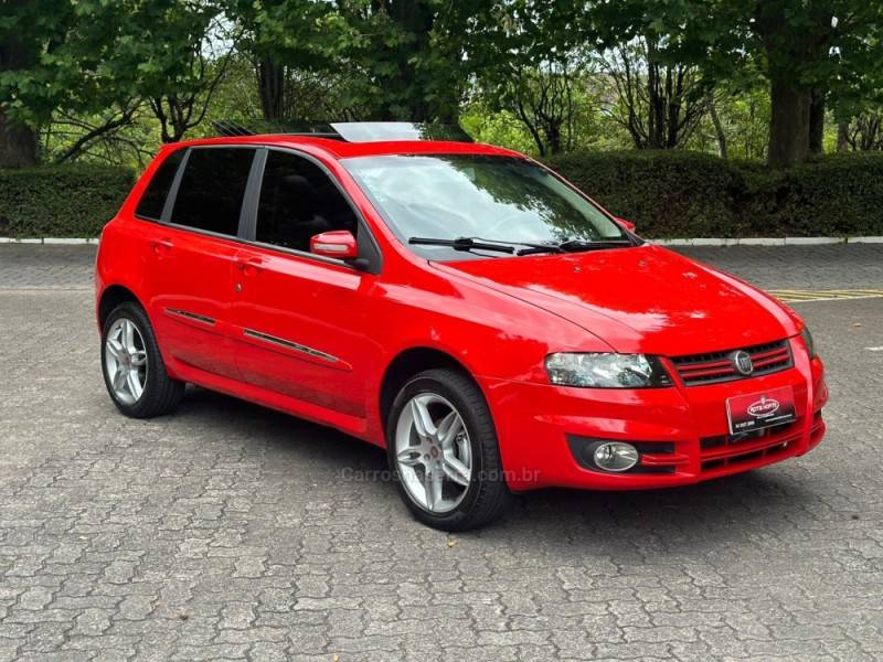 FIAT - STILO - 2010/2010 - Vermelha - R$ 29.900,00