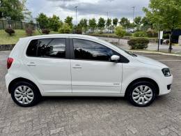 VOLKSWAGEN - FOX - 2014/2014 - Branca - R$ 41.900,00