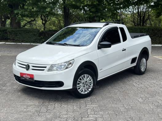 VOLKSWAGEN - SAVEIRO - 2012/2013 - Branca - R$ 44.900,00