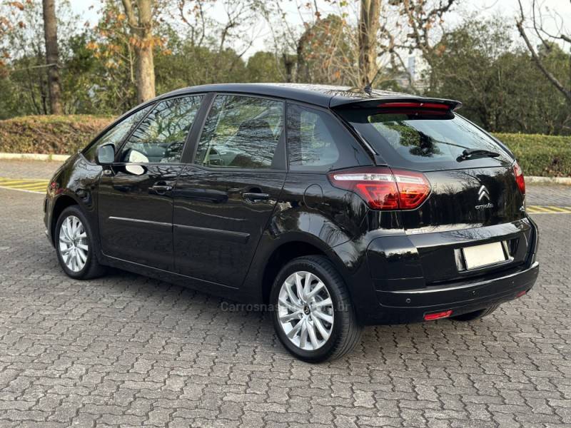 CITROËN - C4 PICASSO - 2012/2012 - Preta - R$ 33.900,00