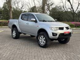 MITSUBISHI - L200 TRITON - 2011/2012 - Prata - R$ 104.900,00