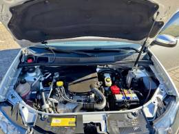 RENAULT - SANDERO - 2015/2015 - Prata - R$ 48.900,00