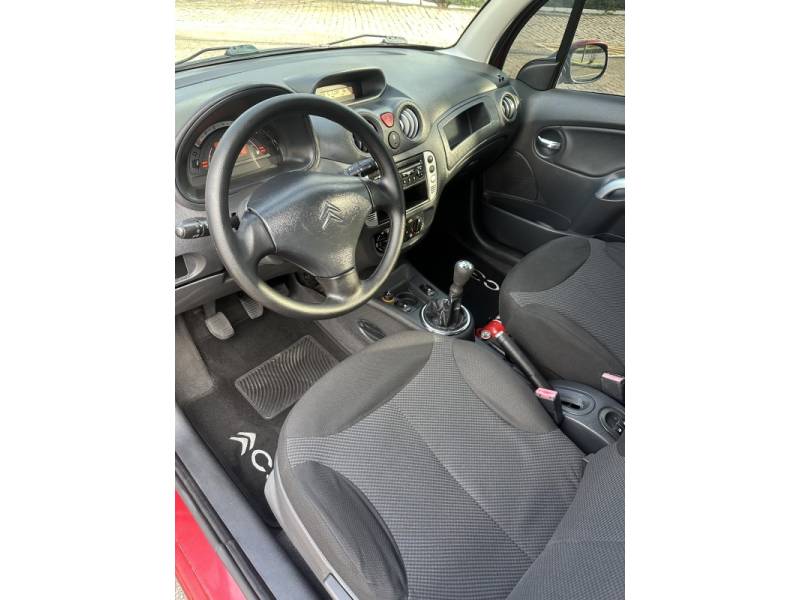 CITROËN - C3 - 2010/2011 - Vermelha - R$ 27.900,00
