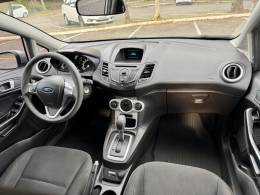 FORD - FIESTA - 2014/2015 - Prata - R$ 46.900,00