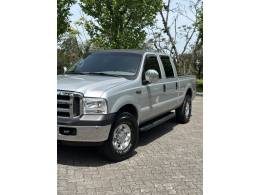 FORD - F-250 - 2005/2005 - Prata - R$ 155.000,00