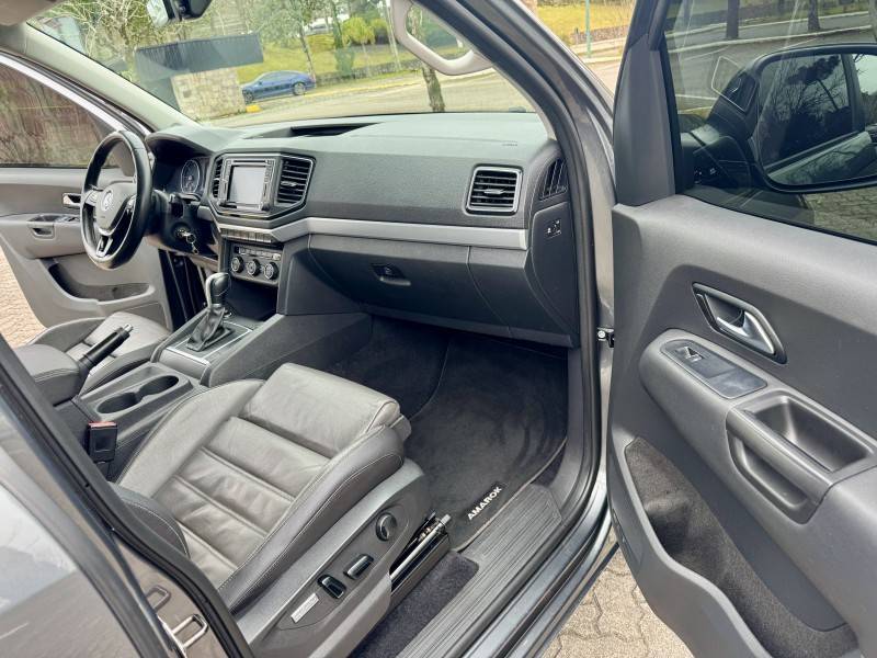 VOLKSWAGEN - AMAROK - 2017/2017 - Cinza - R$ 122.900,00