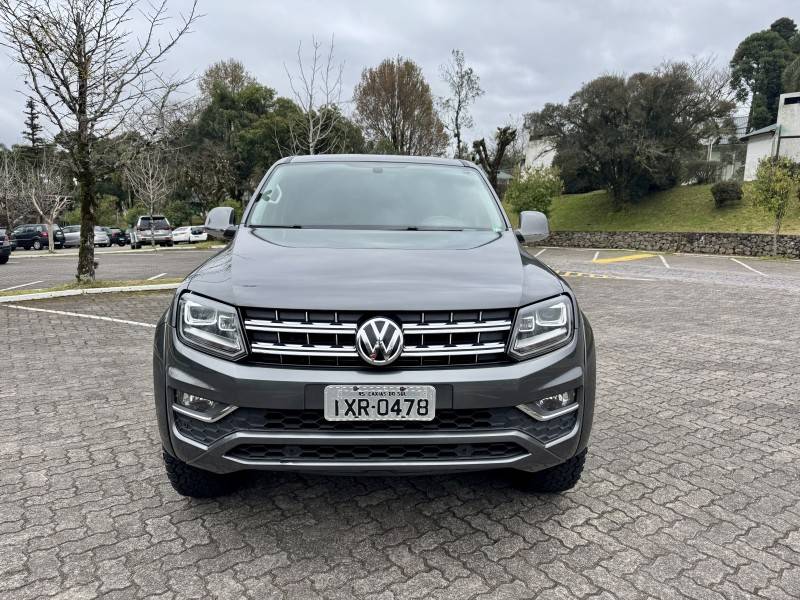 VOLKSWAGEN - AMAROK - 2017/2017 - Cinza - R$ 122.900,00