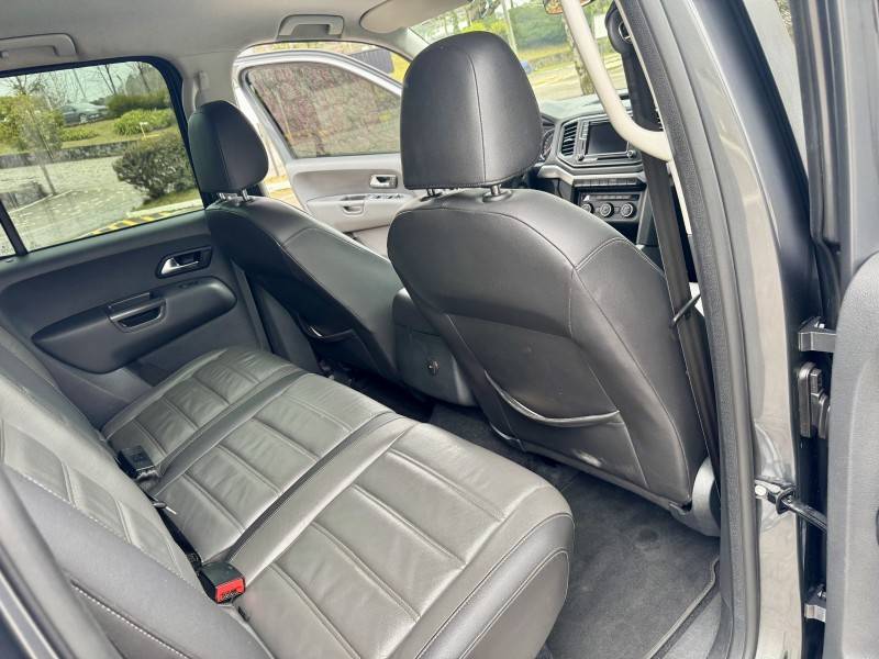 VOLKSWAGEN - AMAROK - 2017/2017 - Cinza - R$ 122.900,00
