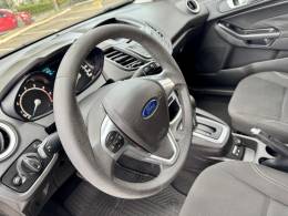 FORD - FIESTA - 2014/2015 - Prata - R$ 46.900,00
