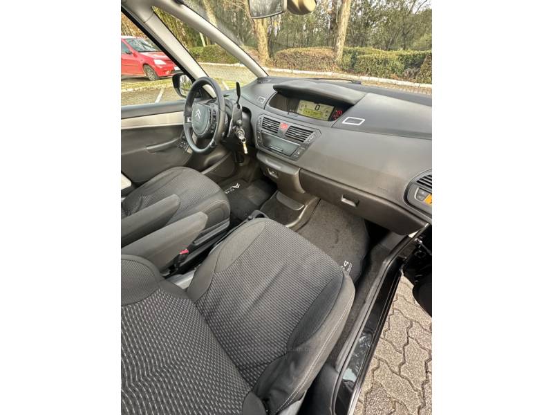 CITROËN - C4 PICASSO - 2012/2012 - Preta - R$ 33.900,00