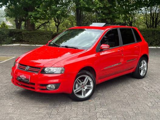 FIAT - STILO - 2010/2010 - Vermelha - R$ 29.900,00