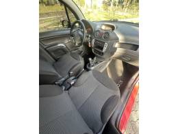 CITROËN - C3 - 2010/2011 - Vermelha - R$ 27.900,00