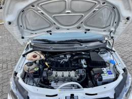 VOLKSWAGEN - VOYAGE - 2018/2019 - Branca - R$ 54.900,00