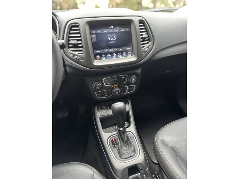 JEEP - COMPASS - 2018/2018 - Preta - R$ 91.900,00