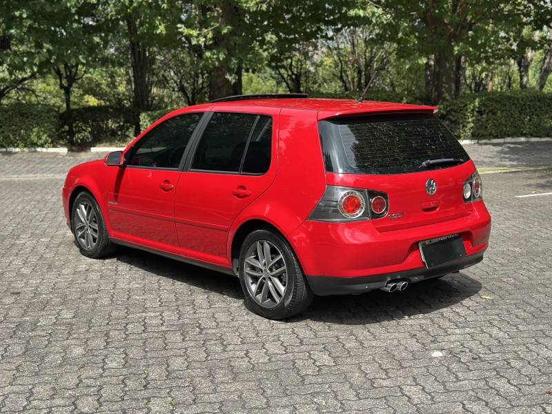 VOLKSWAGEN - GOLF - 2012/2012 - Vermelha - R$ 54.900,00