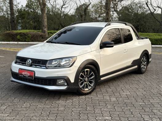 VOLKSWAGEN - SAVEIRO - 2020/2021 - Branca - R$ 94.900,00