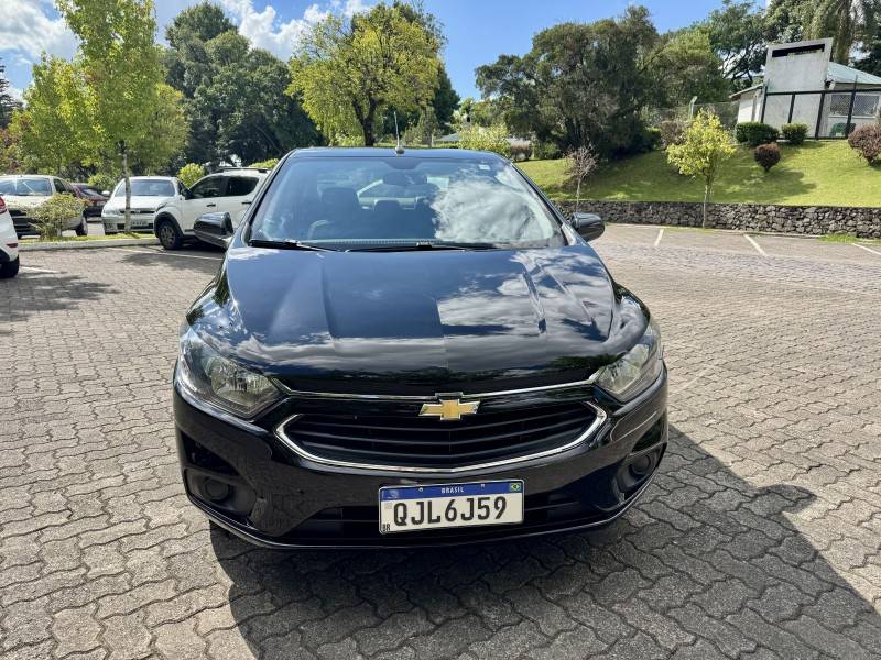 CHEVROLET - PRISMA - 2018/2019 - Preta - R$ 61.900,00